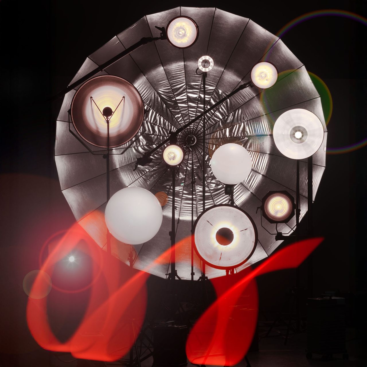 Para-light, studio light ,atmospheric ,Bemelman.nl